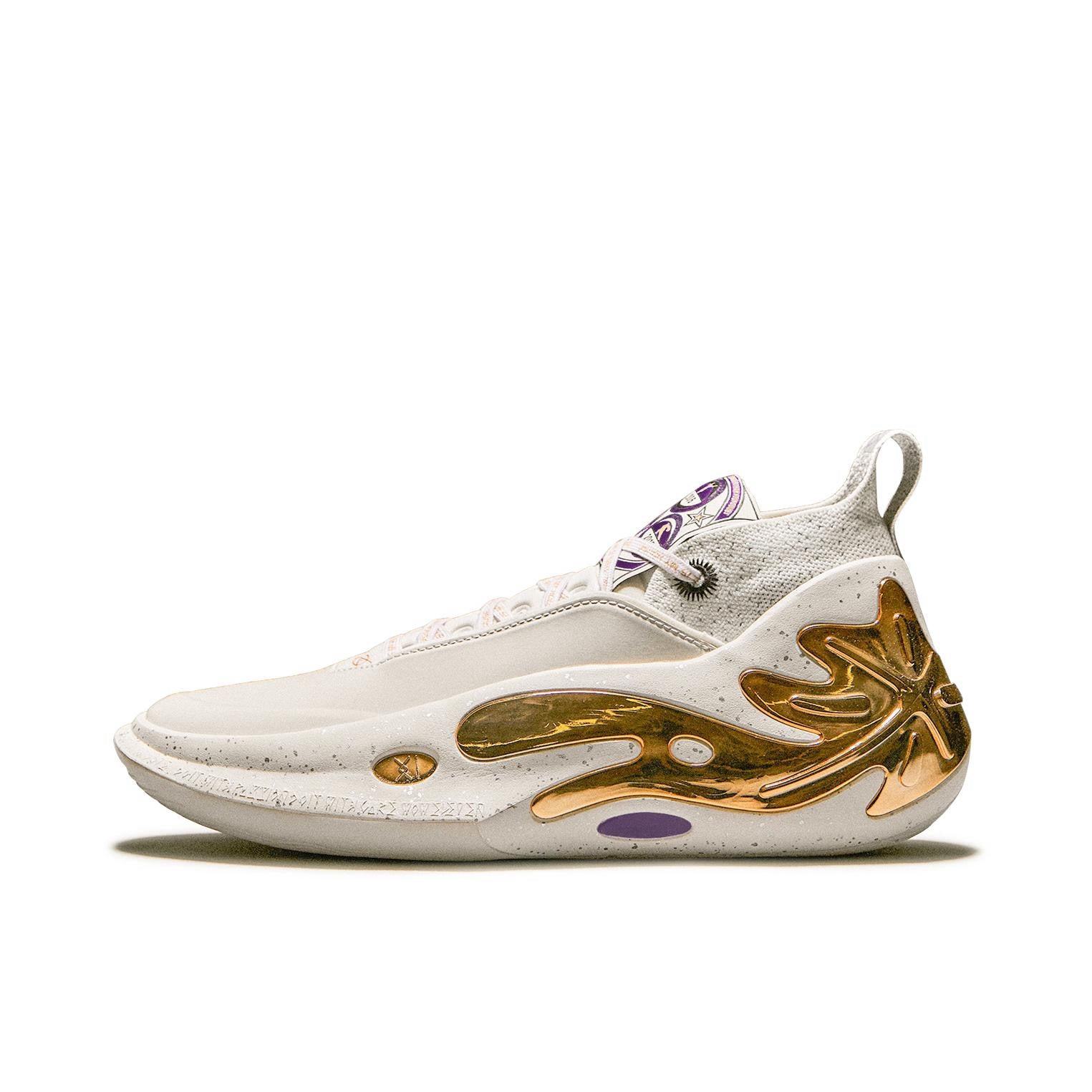 Li-Ning Way Of Wade 11 - Bronze Statue – Anto Sports