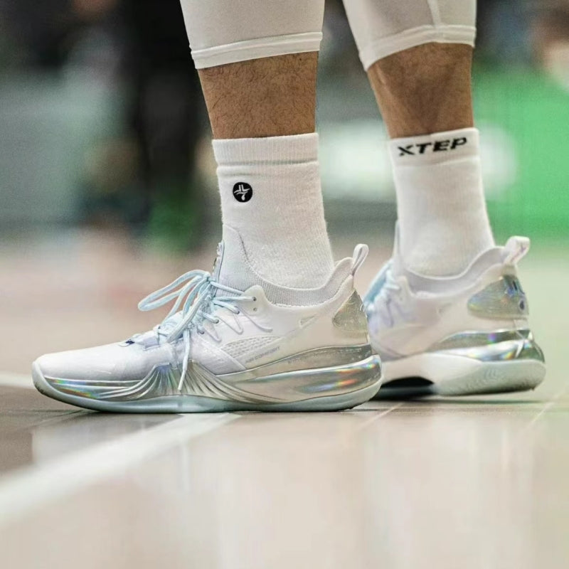 Xtep Jeremy Lin Two SE Men's Sports Basketball Shoes - Pink #xtep #jlin2  #jeremylin #xtepshoes #xtepbasketball #basketballshoes…