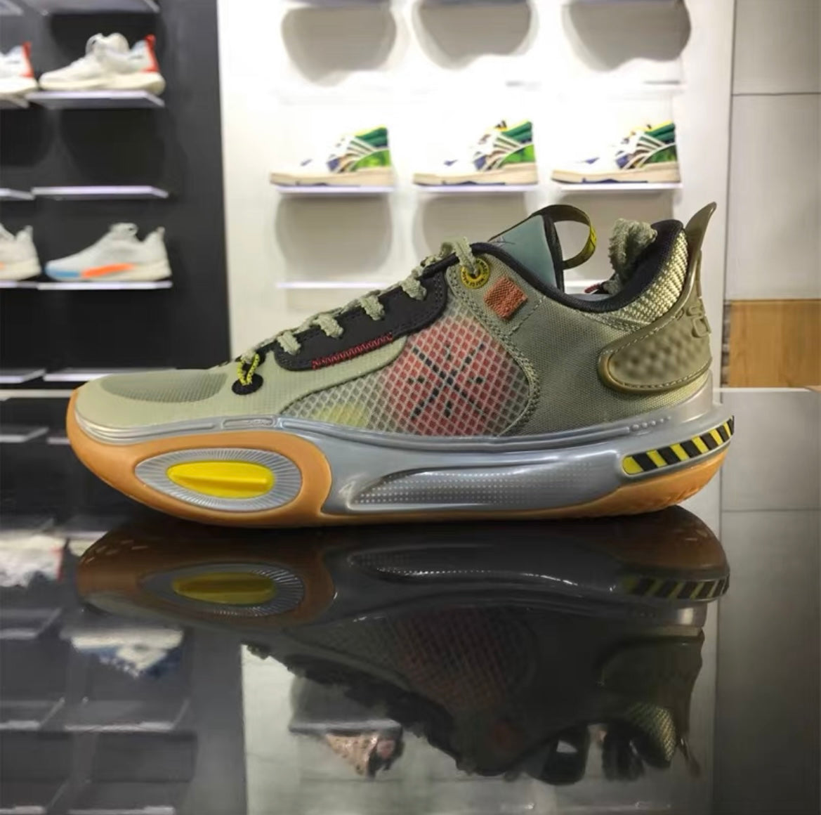 Li-Ning Way Of Wade All City 11 - Warning