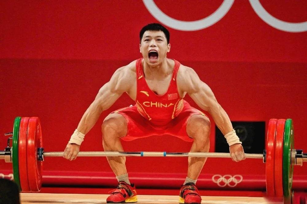 Anta "tonnage class" weightlifting shoes! Lu Xiaojun wins gold in weightlifting 81kg class at Tokyo Olympics