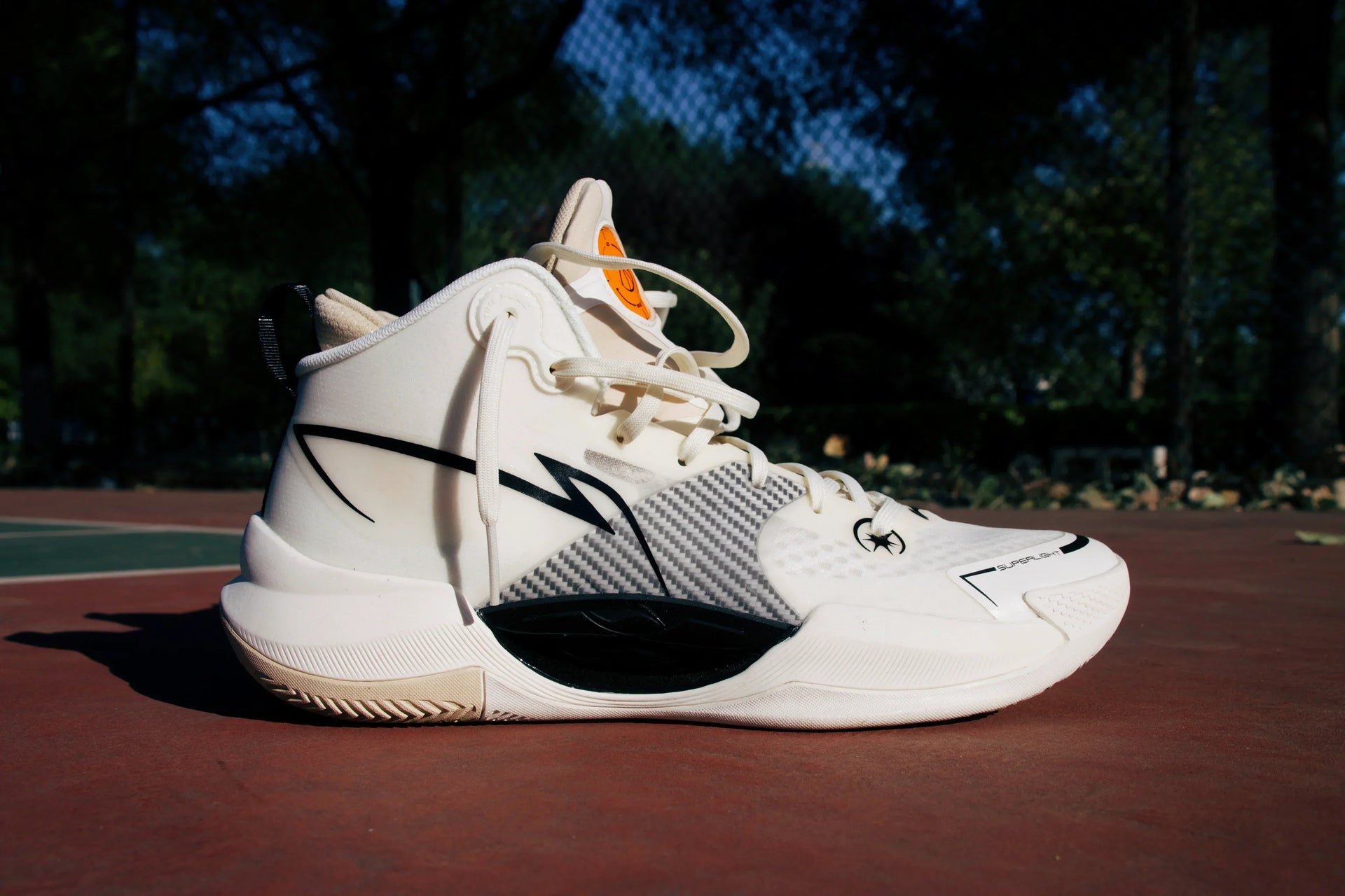 Li-Ning Super Light 2022 Review: The Swift Weapon for Agile