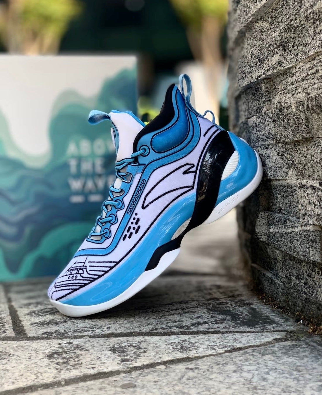 Anta KT7 "Neptune Soup" color matching officially released! Congrats to Thompson for the perfect fight after his comeback
