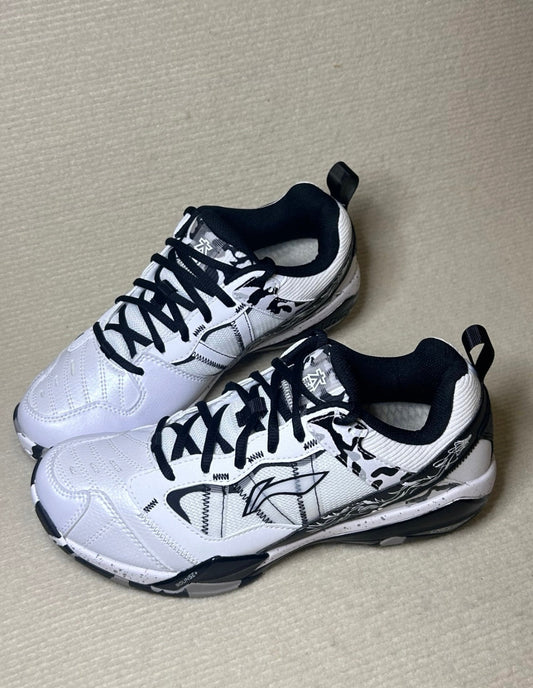 Li Ning Invincible Badminton Shoes – The Ultimate Performance Review &amp; Buying Guide