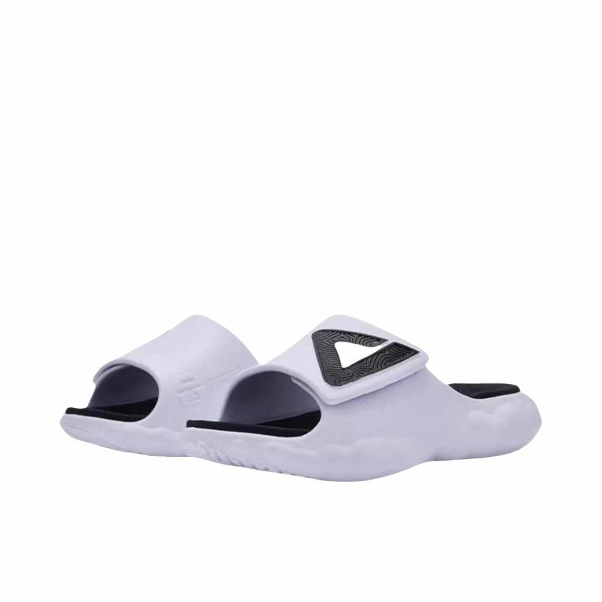 （Men & Women）Peak Taichi Cloud Soft-soled Velcro Slippers - White/Black