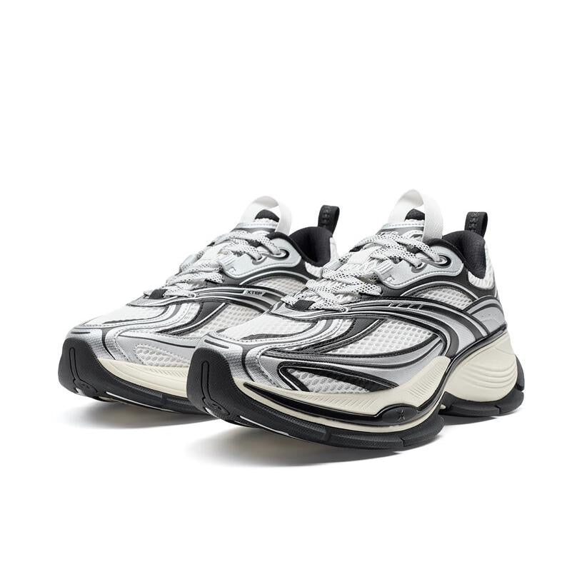 Dylan | Xtep Men's/Women's Basque 2 - White/Black/Gray