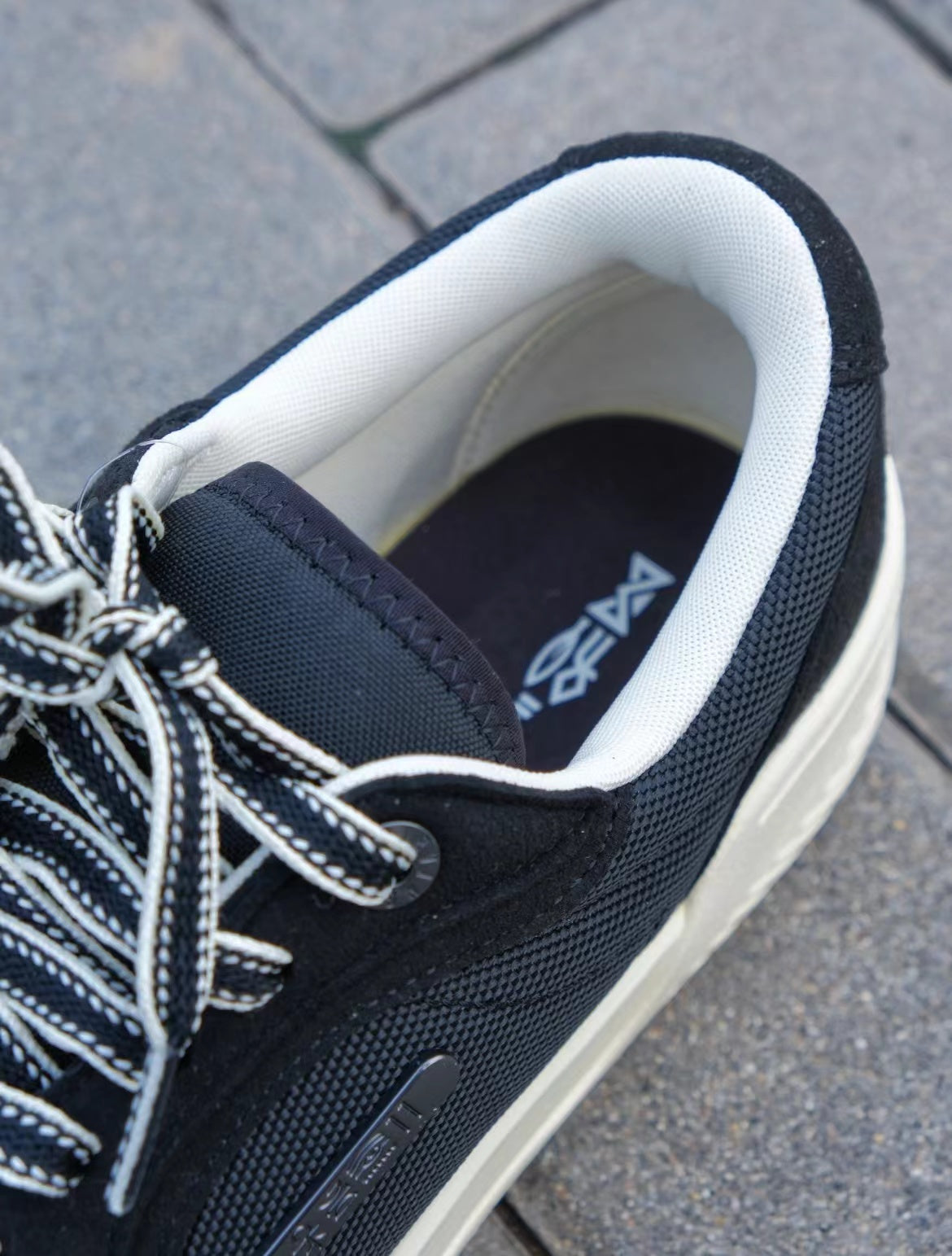 Anta Kai Tribe Casual Skate Shoes - Black & White