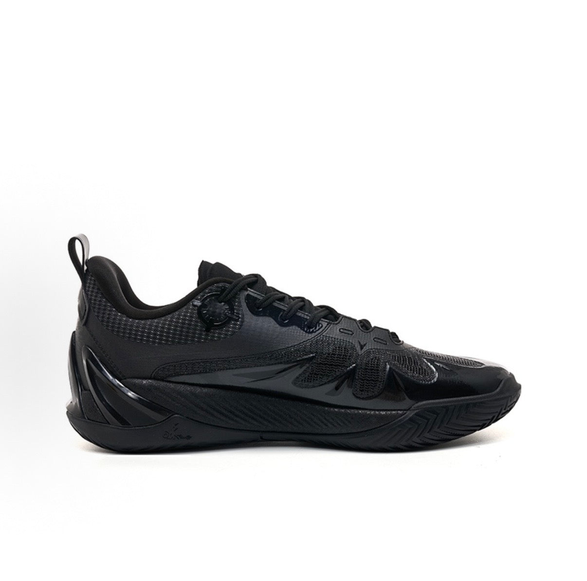 Austin Reaves x Rigorer AR3 - Raging Fire
