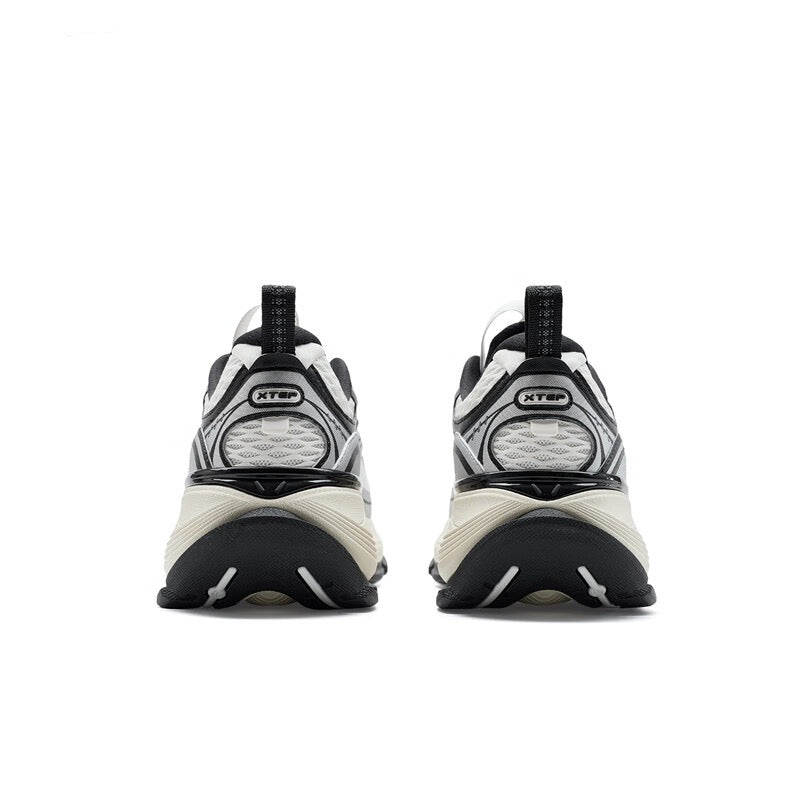 Dylan | Xtep Men's/Women's Basque 2 - White/Black/Gray