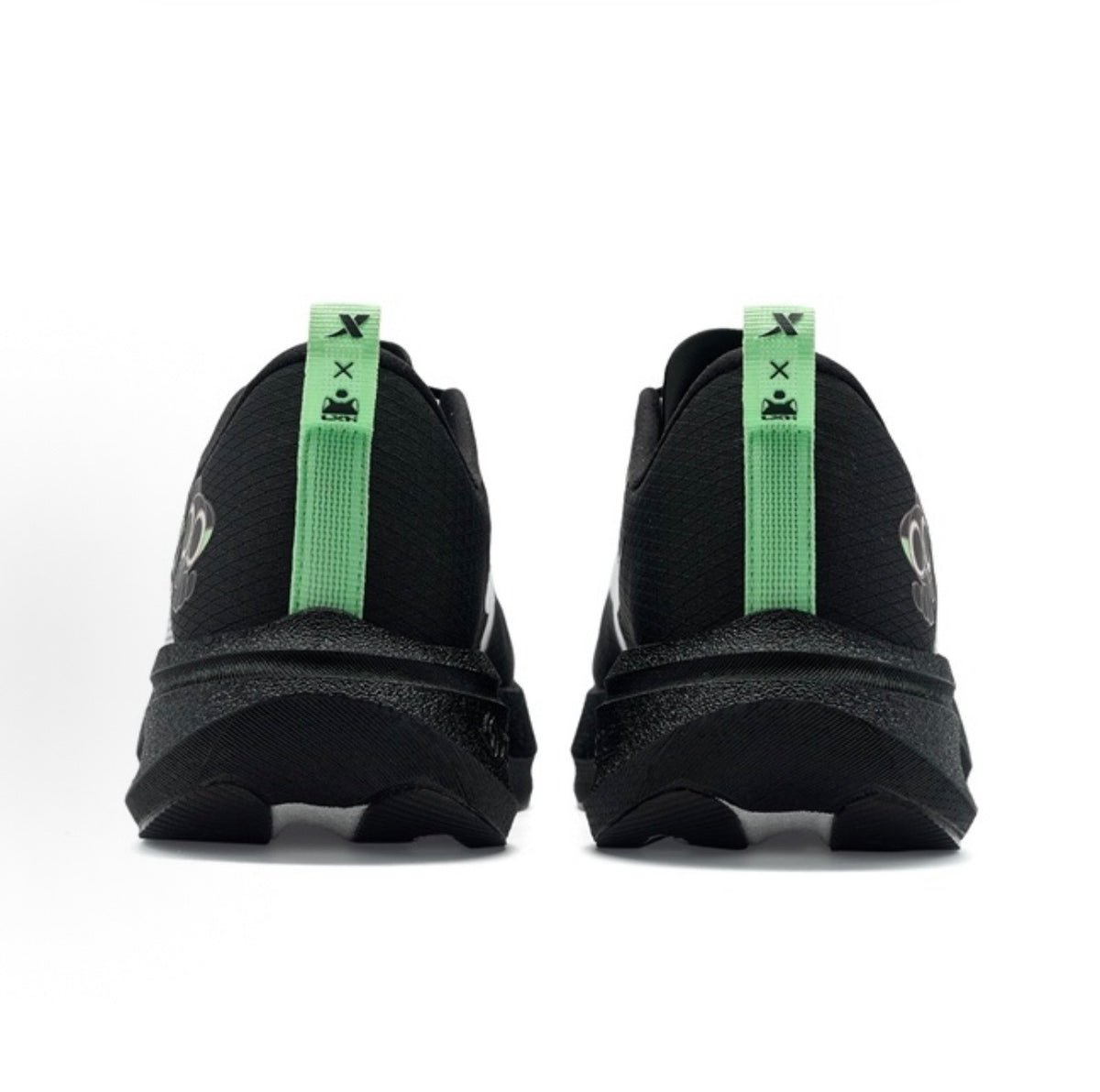 Luo Xiaohei x Xtep 2000km 5.0 Pro Running Shoes