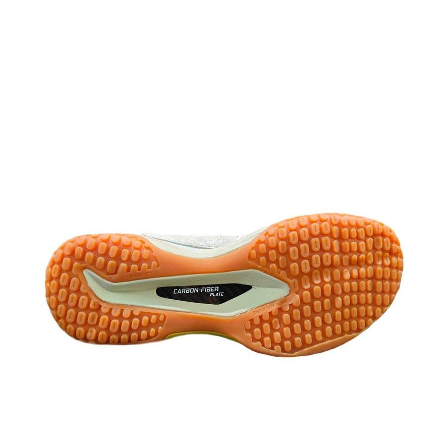（Shi Yu Qi）Li-Ning Invincible Ace Badminton Shoes - White/Gold