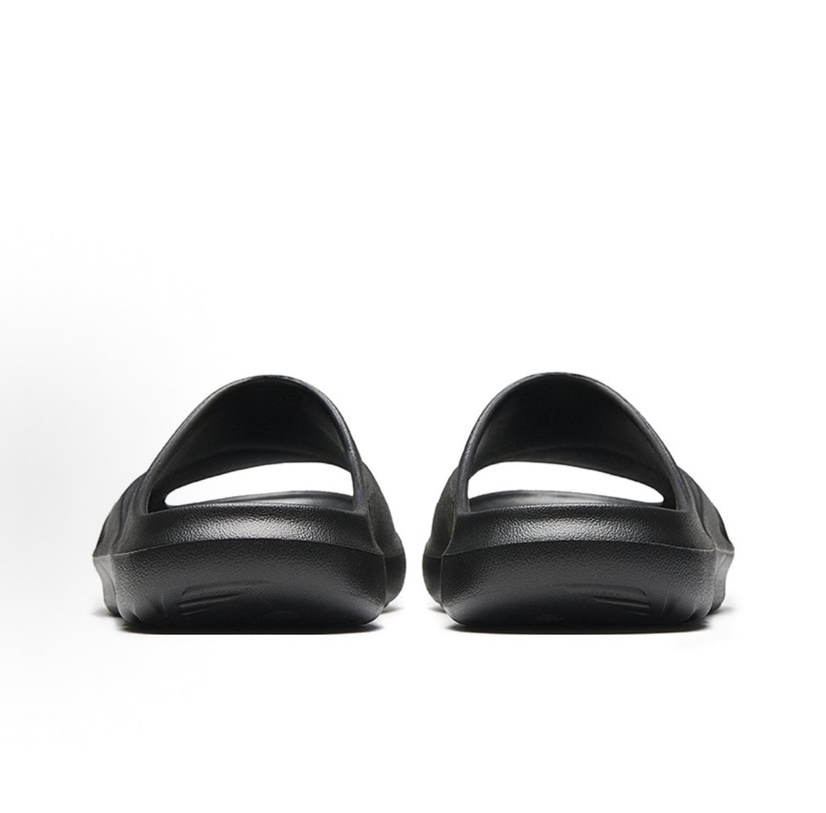 Anta C37 Slippers - Basic Black