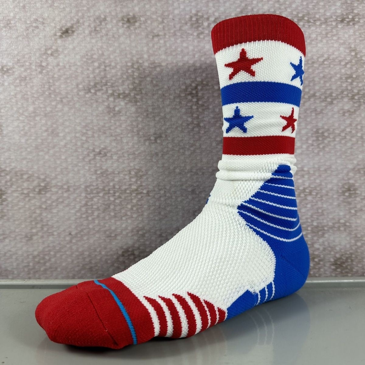 UZPO Star-Shaped Towel Basketball Socks