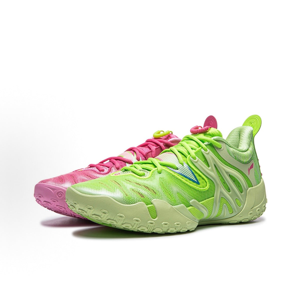 Li-Ning Badfive 6 - Mandarin Ducks (Symbiosis)
