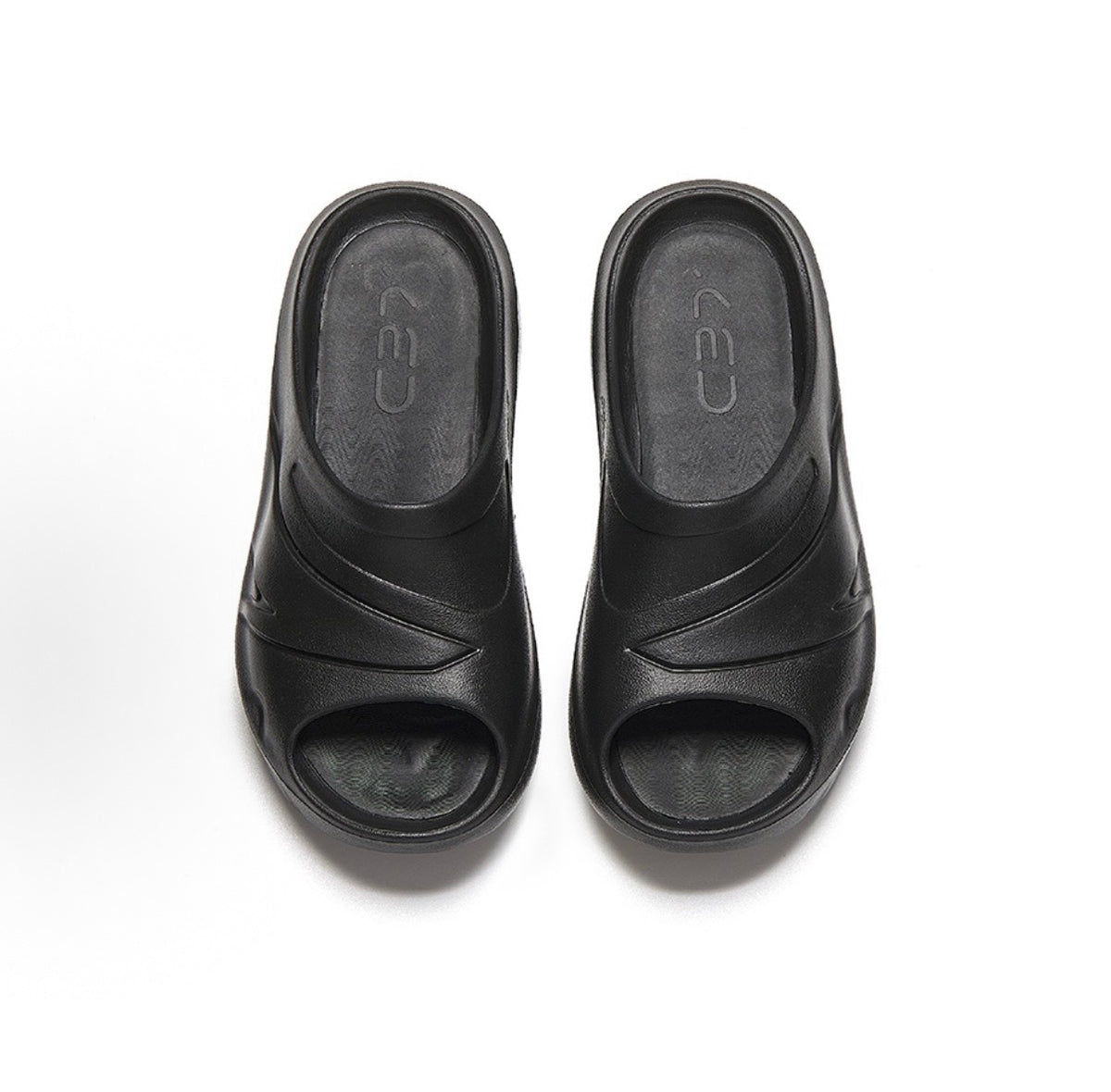 Anta C37 Slippers - Basic Black