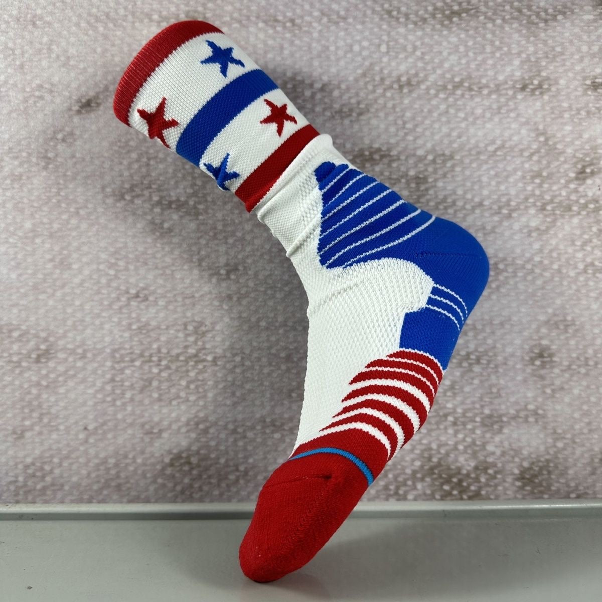 UZPO Star-Shaped Towel Basketball Socks