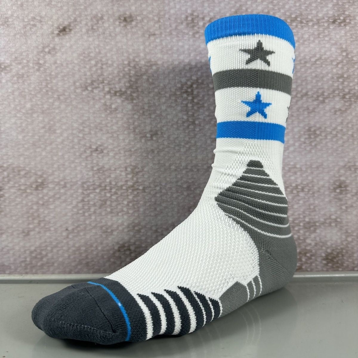 UZPO Star-Shaped Towel Basketball Socks