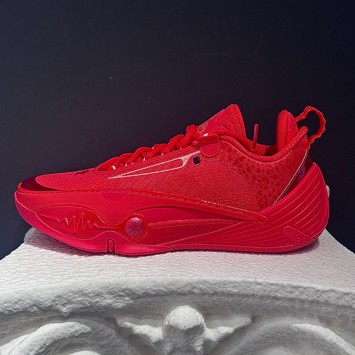 Li-Ning Wade All City 14 - Valentine's Day