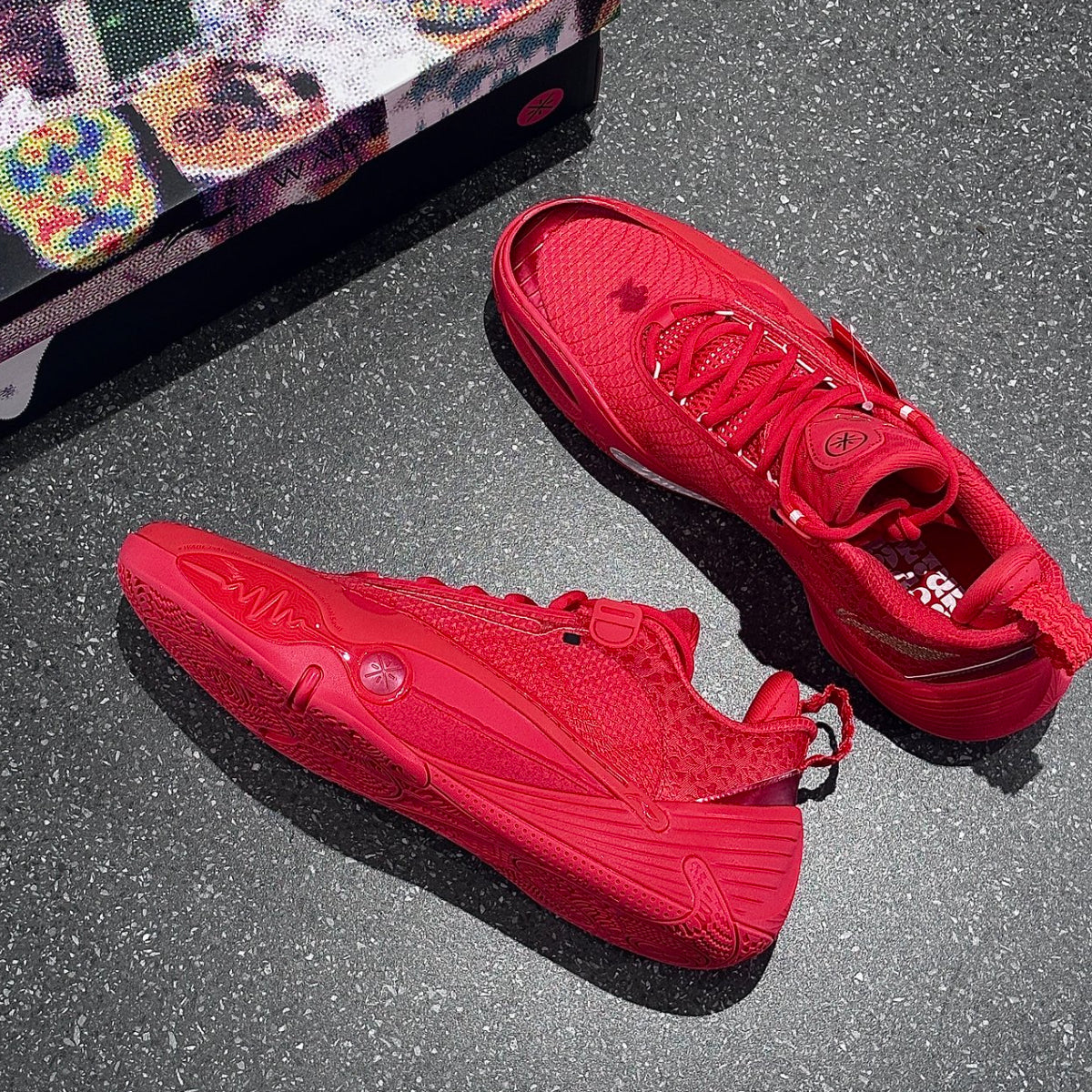 Li-Ning Wade All City 14 - Valentine's Day