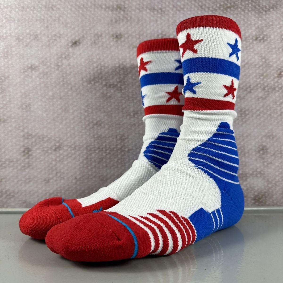 UZPO Star-Shaped Towel Basketball Socks