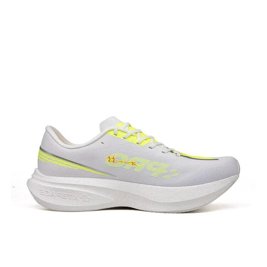 （Women & Men）Xtep 2000km 5.5 Pro Running Shoes - Chasing Light