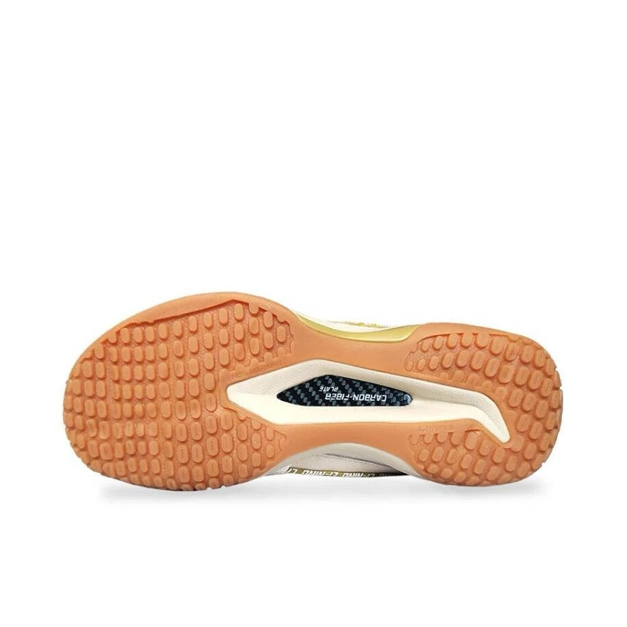【Shi Yu Qi 】Li-Ning Invincible Ace Badminton Shoes White-golden