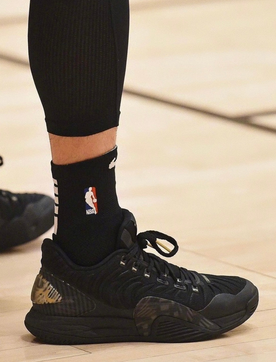 Xtep Jeremy Lin Jlin 1 - Champion's Heart – Anto Sports