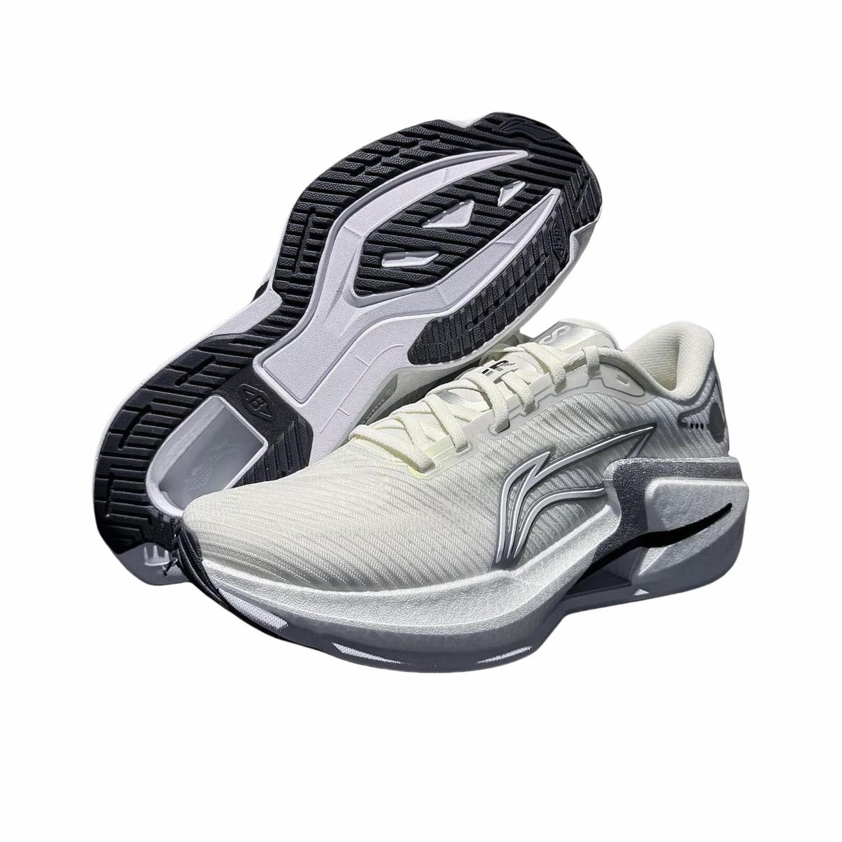 （Men & Women) Li-Ning Furious Rider 8 Running Shoes - Silver